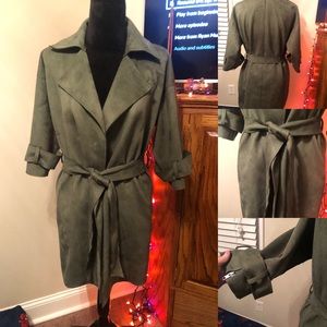 Gianni Bini Green Suede 3/4 Length Sleeve Jacket